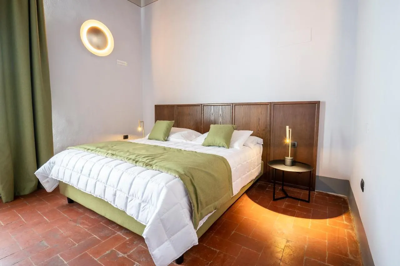 Hotel Villa Maya Cascina