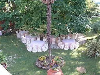 Hotel Villa Maya Cascina 3*,