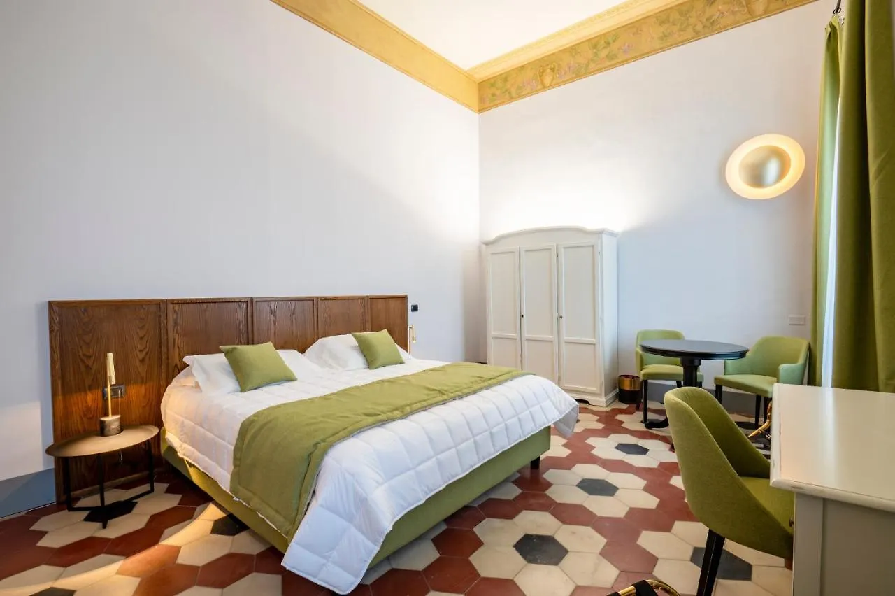 Hotel Villa Maya Cascina