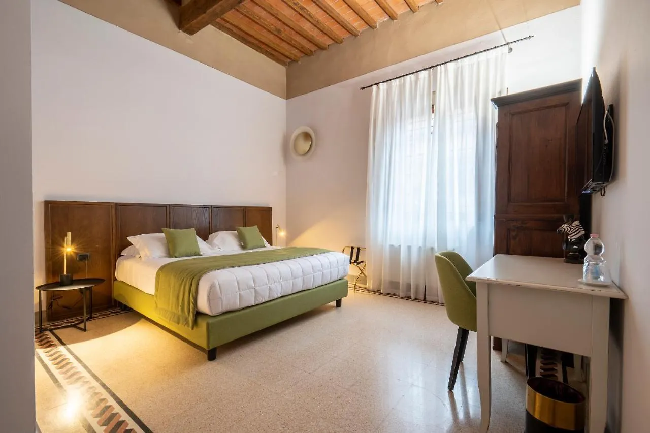 Hotel Villa Maya Cascina