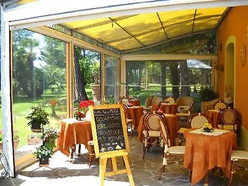Hotel Villa Maya Cascina