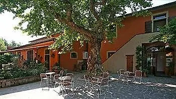 Hotel Villa Maya Cascina