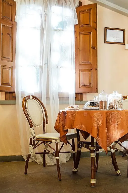 Hotel Villa Maya Cascina