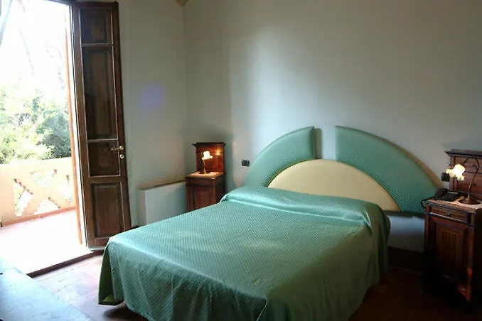 Hotel Villa Maya Cascina 3*,  Olaszország